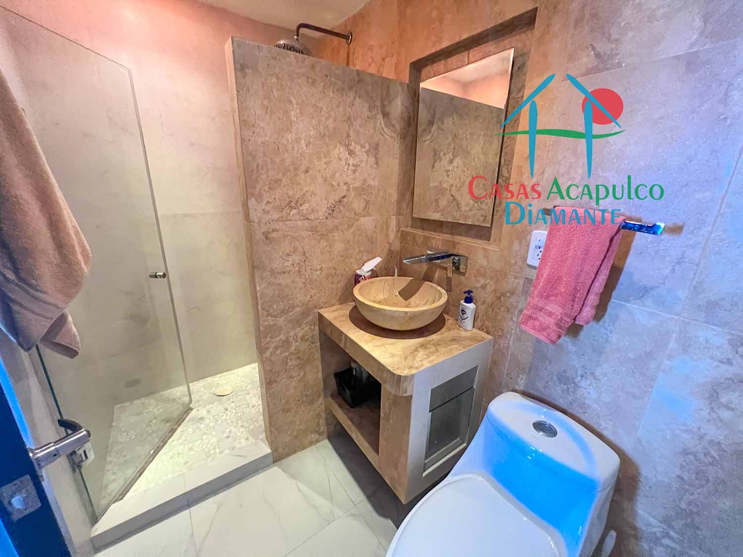 Torre Coral 207 - Baño de visitas 2